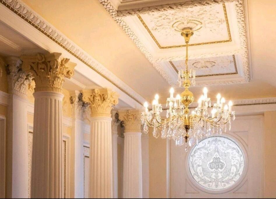 Romantic Apartment In The Center Of Прага Экстерьер фото